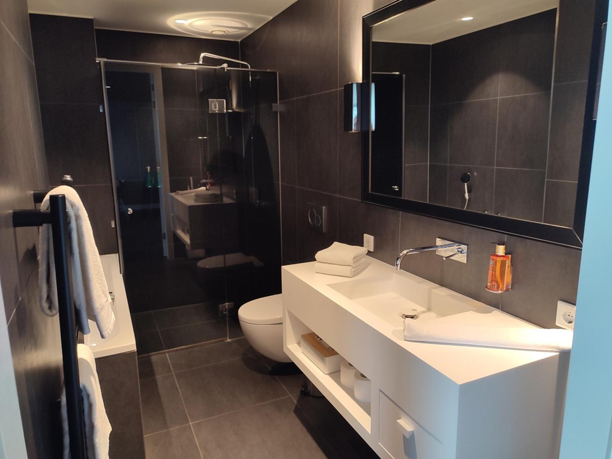Aparthotel B-aparthotel Kennedy 3*